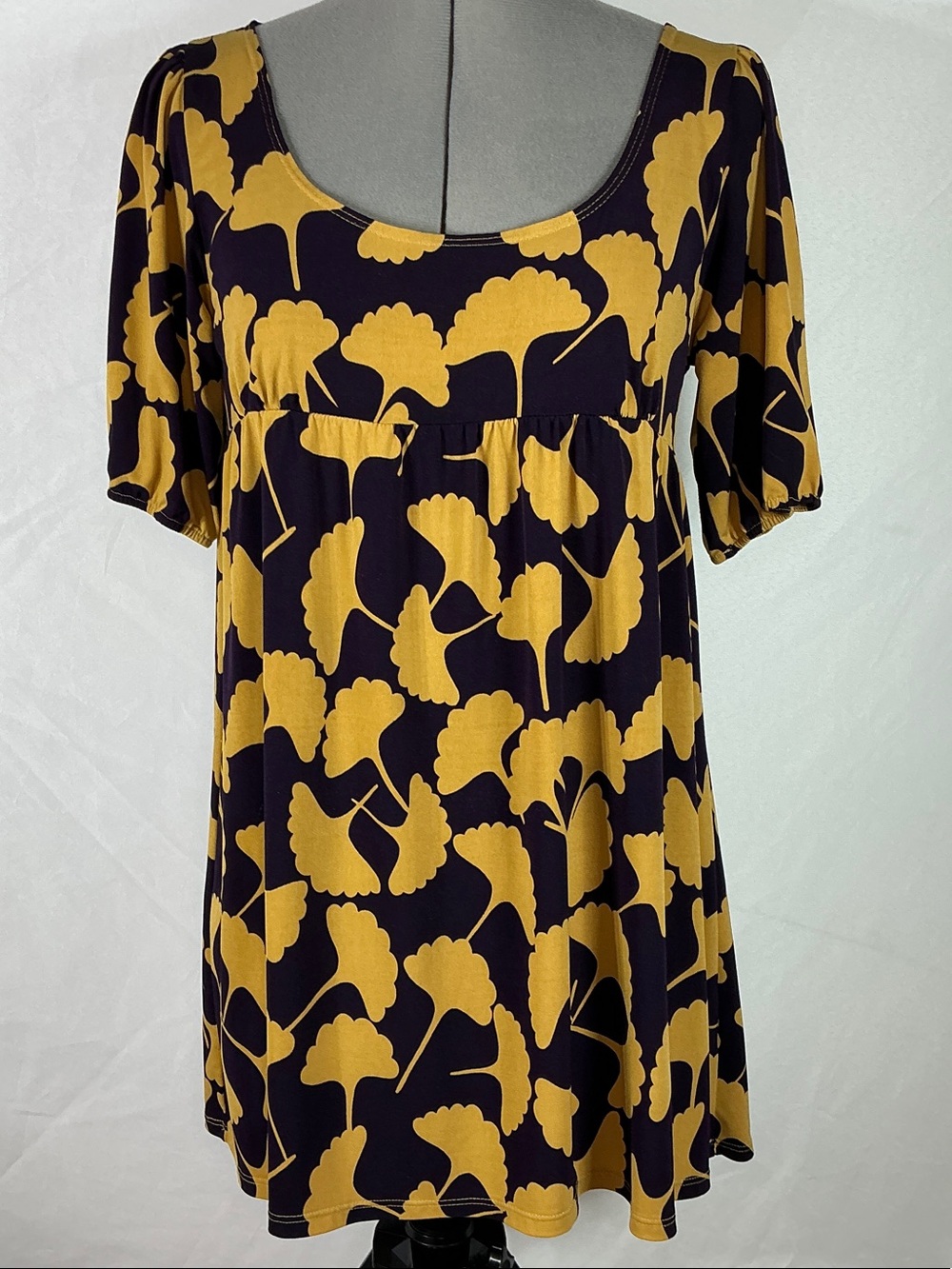 GLAM Ginkgo Leaf Print Gold & Deep, Dark Purple Tunic Dress Women's Size L
